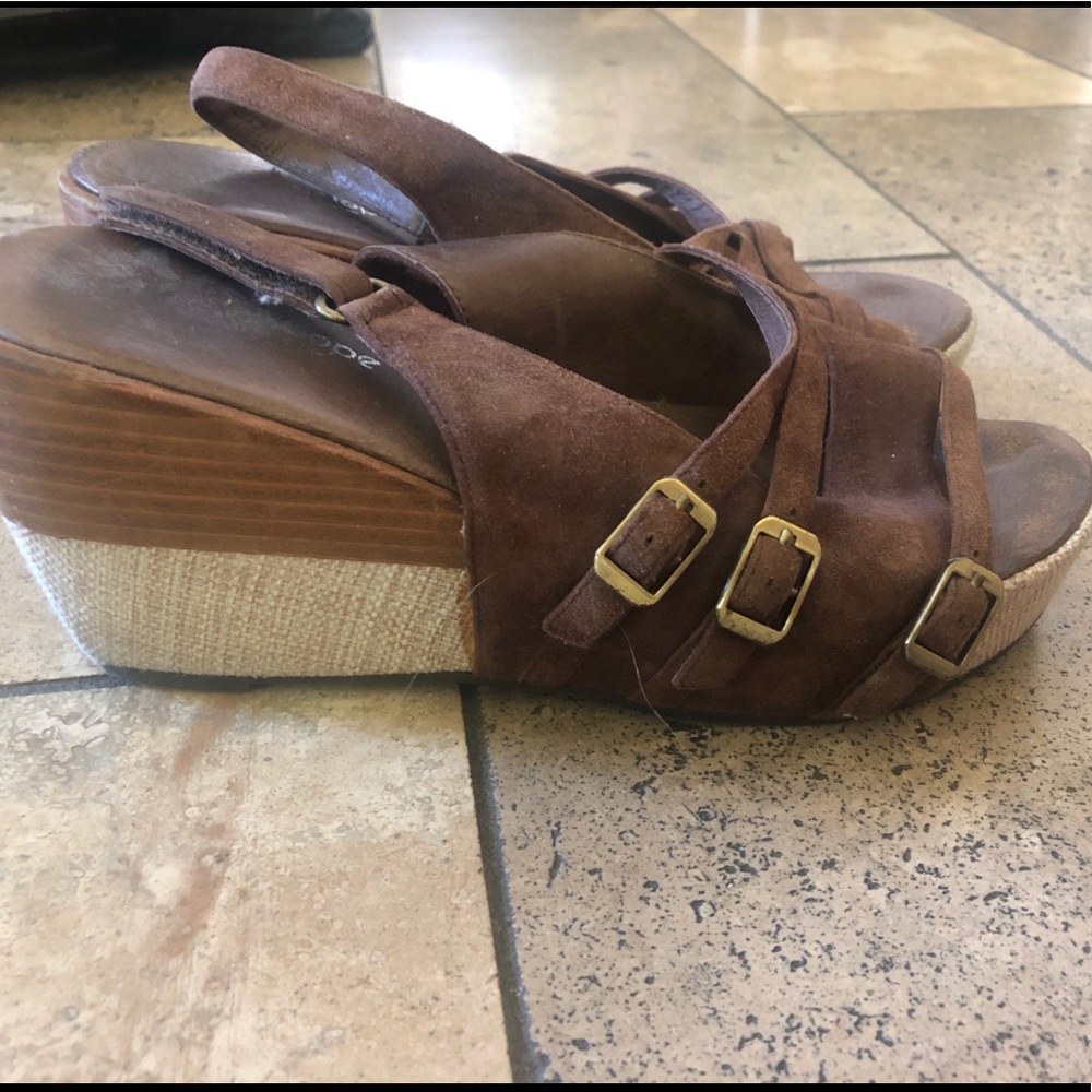 Antelope wedges